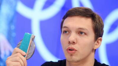 Дмитрий Соловьев - Анна Сидорова - Двое подозреваемых в избиении Соловьёва доставлены в отдел полиции - russian.rt.com - Москва - Россия