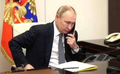 Владимир Путин - Олафом Шольцем - Путин в разговоре с Шольцем заявил, что Киев уклоняется от выполнения Минских договоренностей - argumenti.ru - Россия - Украина - Киев - Германия