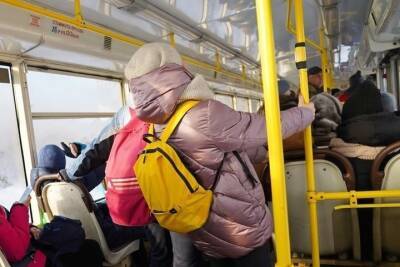 В Курске бесплатный проезд для школьников будет действовать до 1 июля 2022 года - chr.mk.ru - Курск