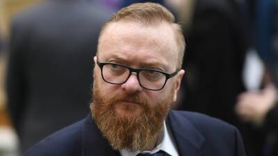 Виталий Милонов - Максут Шадаев - В Госдуме предложили создать единый сервис о фактах нарушения прав потребителя в сфере услуг - russian.rt.com