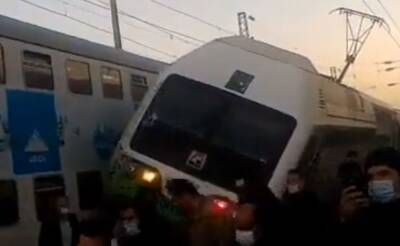 Десятки пассажиров пострадали при столкновении двух поездов в Тегеране - news.vse42.ru - Иран - Тегеран - Tehran