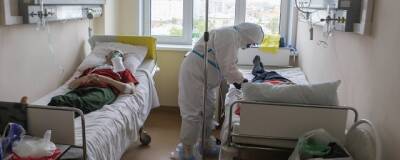 В России за сутки выявлено 25264 новых случаев заражения COVID-19 - runews24.ru - Москва - Россия - Санкт-Петербург