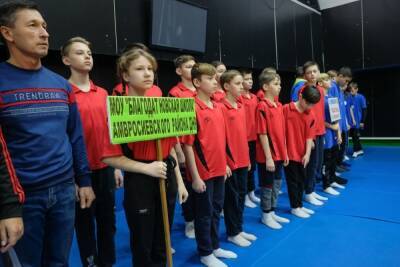В ДНР стартовали соревнования по спортивной самостраховке - mk.ru - ДНР - Донецк