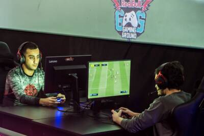 В Баку определился победитель шестичасового финала The PlayStation 4 по FIFA 22 (ФОТО) - trend.az