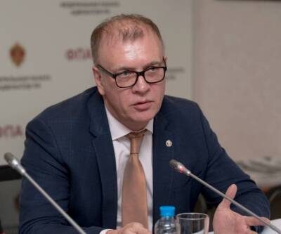 Иван Сафронов - Адвоката Сафронова во время ознакомления с делом оскорбил пьяный полковник ФСБ - znak.com - Россия