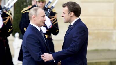 Владимир Путин - Габриэль Атталь - Кабмин Франции высказался по поводу ситуации с RT после переговоров Путина и Макрона - russian.rt.com - Россия - Франция - Париж