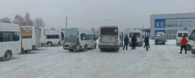 Новосибирцы пожаловались на перебои в работе автобусов №18 - runews24.ru - Новосибирск