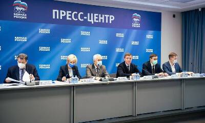 Социальные обязательства и реализация народной программы: «Единая Россия» подвела итоги первой сессии в новом созыве Госдумы и обозначила планы на весеннюю сессию - rabochy-put.ru - Россия