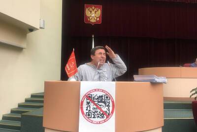 Валерий Радаев - Николай Бондаренко - Александр Анидалов - Губернатора Саратовской области пригласили на интервью в Youtube-канал депутата Николая Бондаренко - saratov.mk.ru - Россия - Саратовская обл. - Саратов