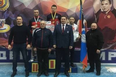 Три медали разного достоинства привезли силачи ДНР из Ростова - mk.ru - Россия - ДНР - Ростовская обл.