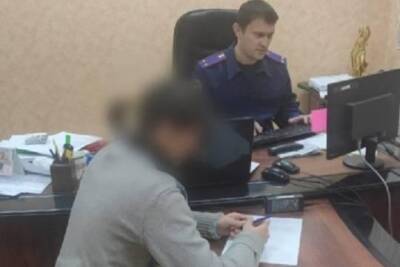 В отношении бросившей детей в овраге россиянки завели уголовное дело об убийстве - versia.ru - Саратовская обл.
