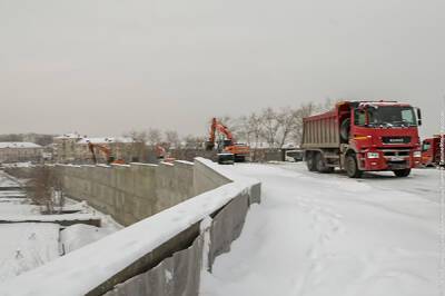 Мост на Циолковского в Нижнем Тагиле испытали на прочность после реконструкции - nakanune.ru