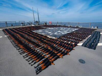 Военные США задержали в Аравийском море судно с российским оружием и патронами, судно затопили - gordonua.com - США - Украина - Иран - Йемен