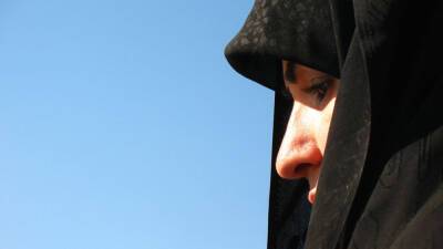 В Афганистане запретили лечить женщин без сопровождения мужчин - newdaynews.ru - Afghanistan