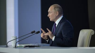 Владимир Путин - Путин оценил возможность провести железнодорожную магистраль рядом с Великим Новгородом - mir24.tv - Москва - Россия - Санкт-Петербург - Великий Новгород