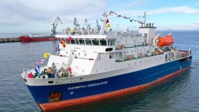 Корабли ТОФ провели учения по противовоздушной обороне в Охотском море - russian.rt.com