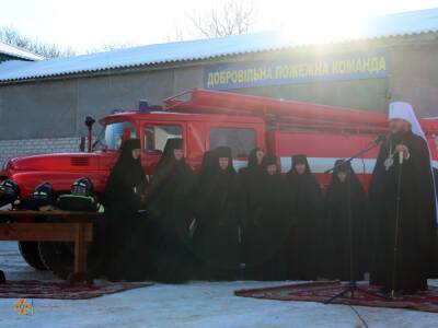 Тушить пожары в селах Черкасской области будет команда монахинь – ГСЧС - gordonua.com - Украина - Черкасская обл.