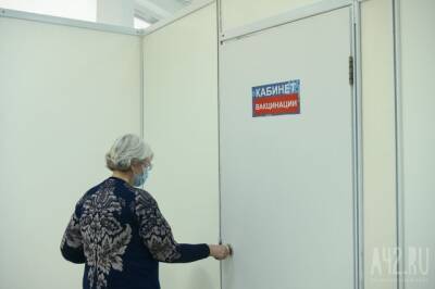 Николай Крючков - Российский врач назвал оптимальный срок ревакцинации для защиты от омикрон-штамма - gazeta.a42.ru - Москва - Россия - Санкт-Петербург
