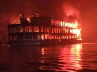 В Бангладеш загорелся паром с 500 пассажирами на борту: есть погибшие и пострадавшие - unn.com.ua - Украина - Киев - Бангладеш
