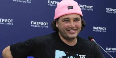 Ольга Бузова - Рустам Солнцев - Блогер - Блогер Рустам Солнцев дал философский совет артистам в возрасте - runews24.ru