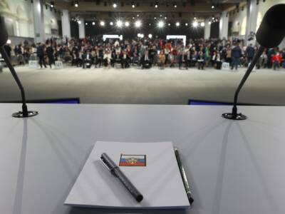 Владимир Путин - «Новая газета»: Журналистов на пресс-конференции Путина обработали частицами серебра почти за 1,5 млн рублей (видео) - rosbalt.ru - Россия - Оренбург
