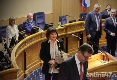 Александр Дрозденко - Любовь Совершаева - Любовь Совершаева пожелала новых достижений жителям Ленинградской области - online47.ru - Ленинградская обл.