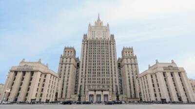 Мария Захарова - Дмитрий Песков - Джен Псаки - В МИД России выразили готовность к прямому диалогу с НАТО по гарантиям безопасности - russian.rt.com - Москва - Россия - США