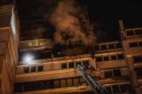 В Киеве ночью горела квартира в многоэтажке: людей эвакуировали - vlasti.net - Киев - район Деснянский