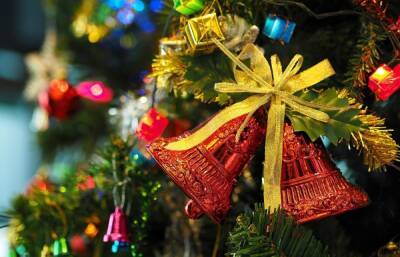 «Зажигательная» елка и отрава «под шубой»: какие опасности подстерегают в новогоднюю ночь - afanasy.biz
