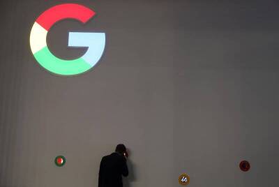 Toby Melville - Англия - Суд в РФ наказал Google оборотным штрафом на 7,2 млрд руб - smartmoney.one - Москва - Россия - Англия - London - Москва - Reuters