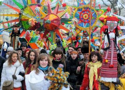 Рождество 2021: колядки, кто и как колядует - lenta.ua - Украина