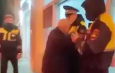 Судью из Симферополя, толкавшего после ДТП сотрудников ГИБДД, лишили полномочий - znak.com - Крым - Симферополь