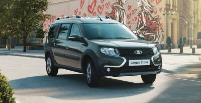 LADA Largus возглавил рейтинг главных автомобильных новинок на рынке России в 2021 году - avtonovostidnya.ru - Россия