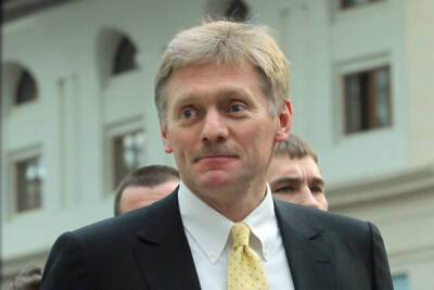Владимир Путин - Дмитрий Песков - Песков пошутил в новогоднем поздравлении про штаммы коронавируса - mk.ru - Россия