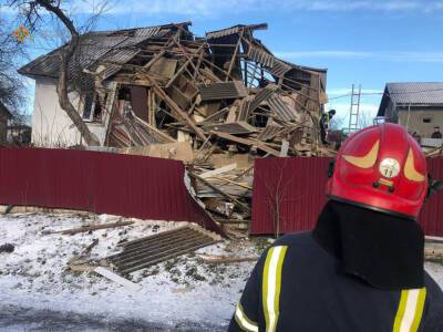 По факту взрыва в жилом доме во Львовской области полиция начала расследование - gordonua.com - Украина - Львовская обл.