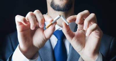 Юрист раскрыл, какие запреты ждут курильщиков в будущем году - ren.tv