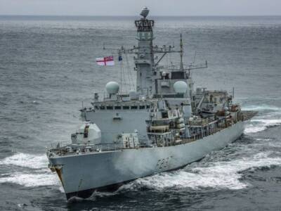 Британский фрегат начал отслеживать российские корабли в Северном море - unn.com.ua - Россия - Украина - Киев - Англия - Великобритания