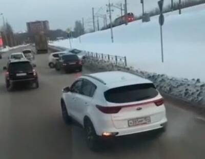 В Новосибирске образовалась пробка из-за массового ДТП - sib.fm - Новосибирск - район Первомайский, Новосибирск