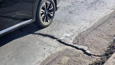 Во Владивостоке заявили об отсутствии угрозы разрушения моста из-за трещины - iz.ru - Израиль - Владивосток