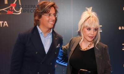 Алла Пугачева - Максим Галкин - «Номера мирового уровня»: Алла Пугачева застукала семью за «цирком» в бассейне - fedpress.ru - Москва