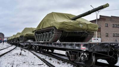 Партия танков Т-72Б3М отправлена в войска - anna-news.info - Россия