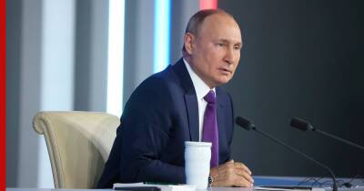 Владимир Путин - Путин дал поручения о выплатах медикам, работающим с ковидными пациентами - profile.ru - Россия