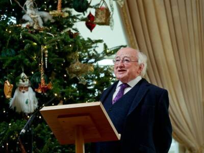 Ирландия - Президент Ирландии пожелал счастливого Рождества, опубликовав фото со своими собаками - gordonua.com - Украина - Ирландия