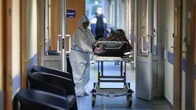 В России выявлено за сутки 23 210 заразившихся коронавирусом - eadaily.com - Россия