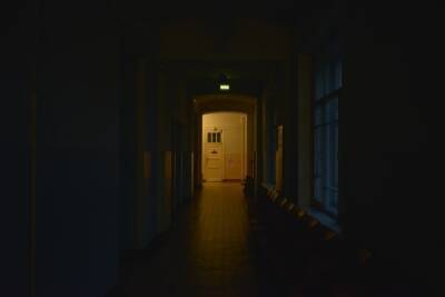 Власти разбираются в инциденте, где многодетная мама умерла, не дождавшись помощи в Твери - tver.mk.ru - Тверь