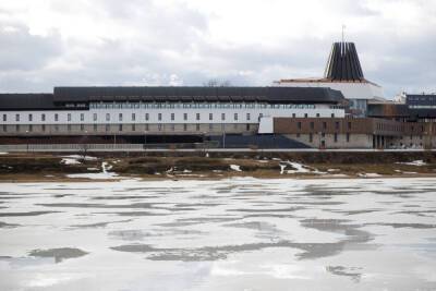 МЧС просит псковичей не выходить на лед - mk-pskov.ru - Россия - Псковская обл. - Псков