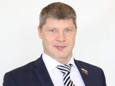 Андрей Панферов - Заксобрание Новосибирской области не будет лишать полномочий осужденного депутата Сичкарева - sib.fm - Новосибирск - Новосибирская обл.