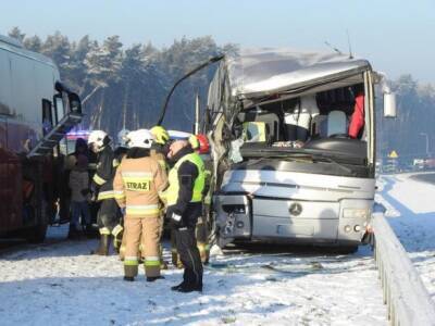 В Польше попал в аварию автобус со школьной экскурсией, есть пострадавшие - unn.com.ua - Украина - Киев - Польша - Варшава