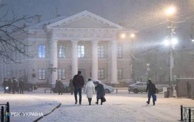 По Украине объявлено штормовое предупреждение - lenta.ua - Украина - Хмельницкая обл. - Винницкая обл. - Черновицкая обл.