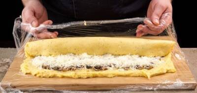 Легкий картофельный рулет с грибами на Новый Год: готовим на скорую руку - narodna-pravda.ua - Россия - США - Украина